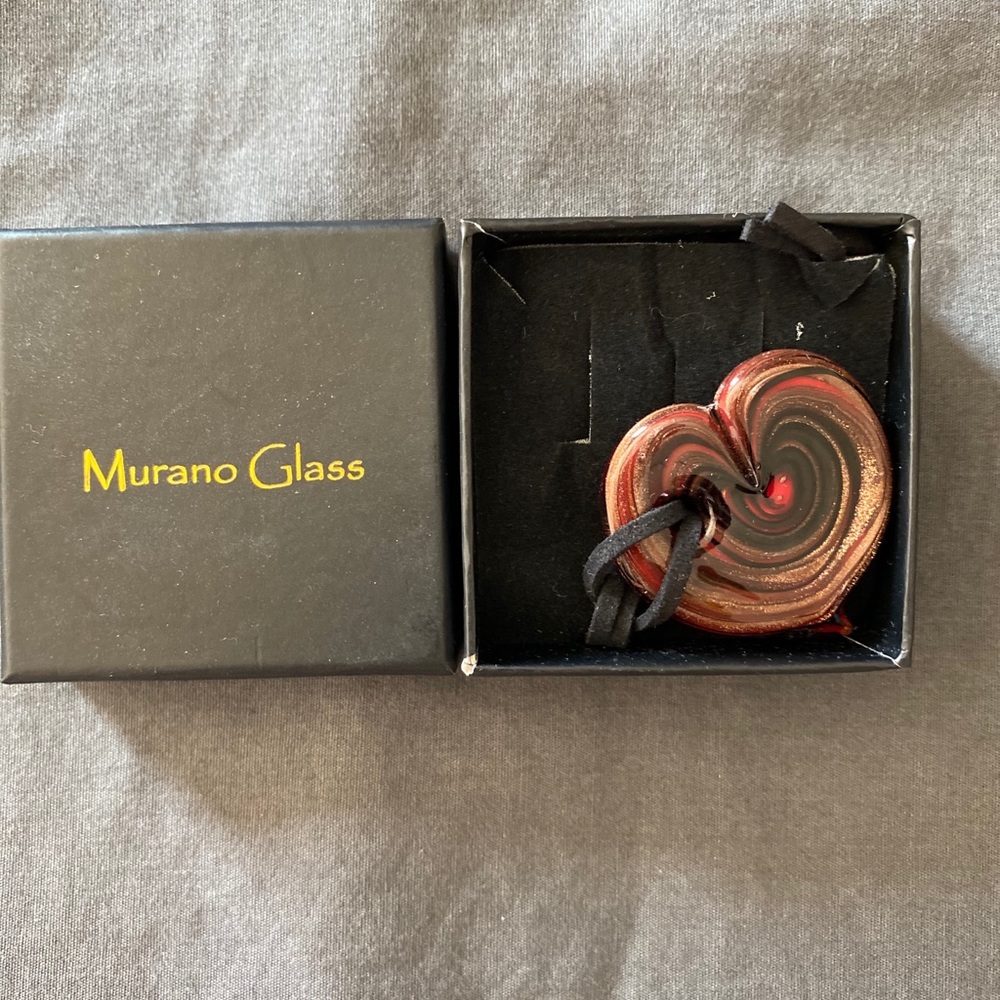 Glass necklace